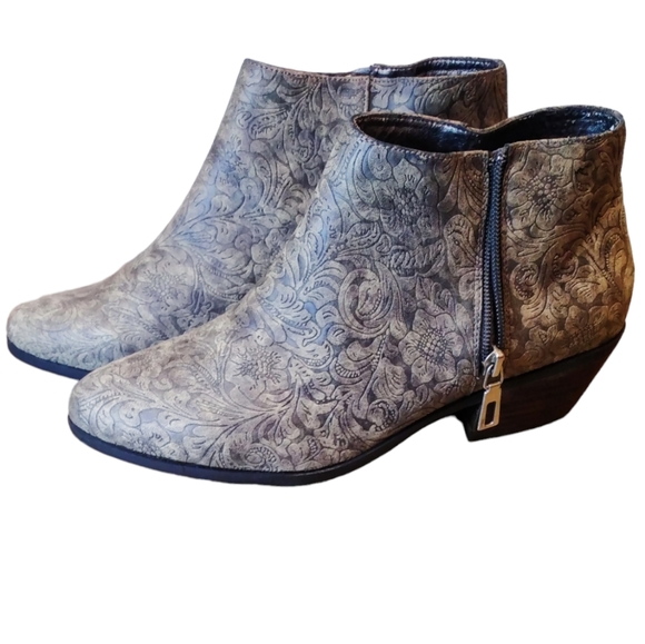 Very Volatile Women's Roces Embossed Ankle Boots, Black Rinse, US Sizes 10. - Picture 3 of 6